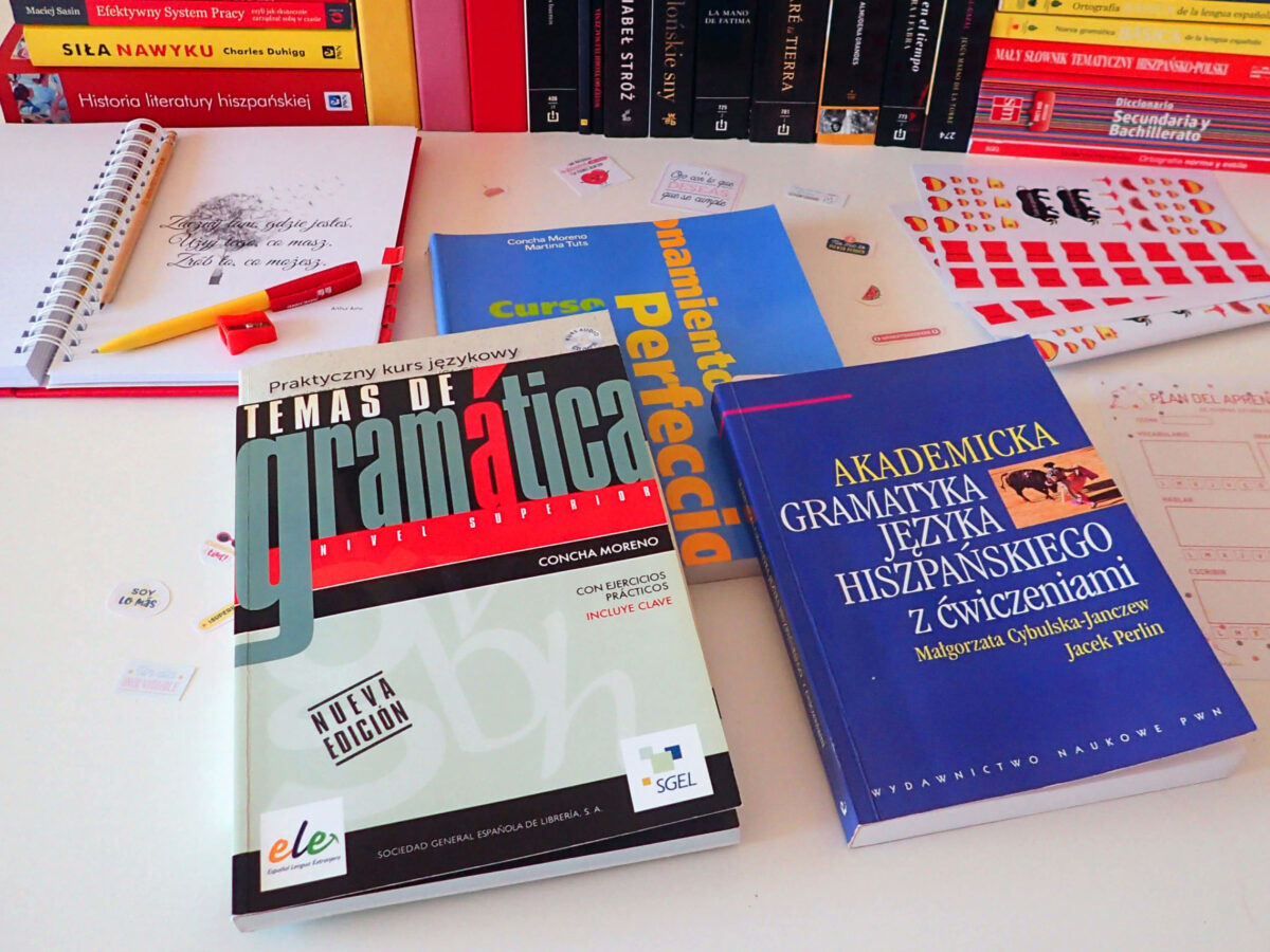 Libros de aprendizaje de gramática española. Nivel avanzado.