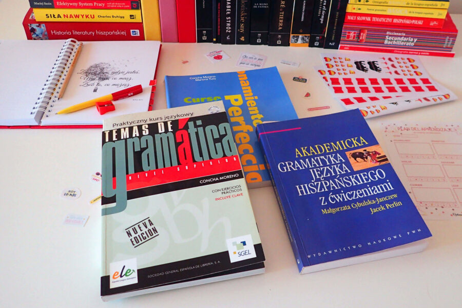 Libros de aprendizaje de gramática española. Nivel avanzado.