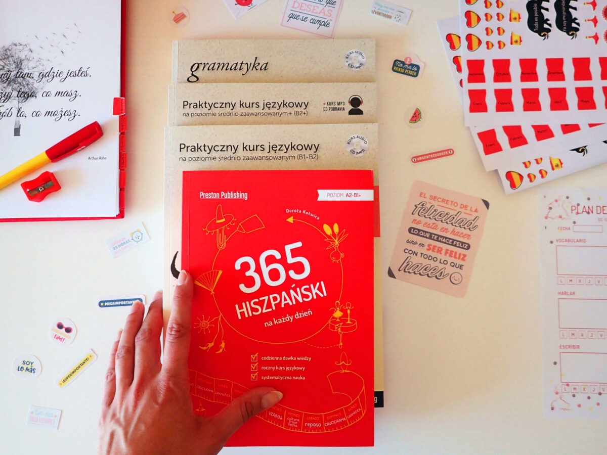 Libros de aprendizaje de gramática española. Nivel intermedio.